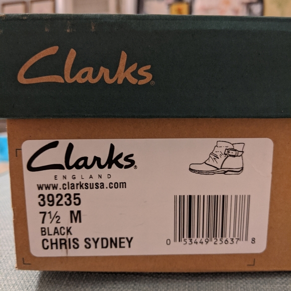 Clarks Booties - Picture 5 of 6
